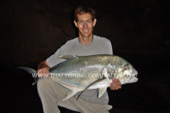 Giant Trevally Fiskeri Thailand - Rev Fiskeri Khao-Lak