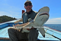 Popper Fiskeri Thailand - Black Tip Rev Haj Khao Lak