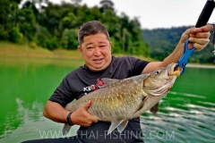 Mahseer-Lure-Fishing-Thailand-Jungle-Lake-Fishing-11